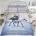 Gaveno Cavailia Julemanden ''Santa's Coming to Town'' sengetøj til dobbeltdyne, 220x230cm