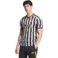 Adidas Juventus 23/24 Hjem Kortarmet T-skjorte