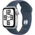 Apple Watch SE (GPS) - 2. generasjon - 40 mm - sølvaluminium - smartklokke med sportsbånd - fluorelastomer - stormblå - båndbredde: S/M - 32 GB - Wi-Fi, Bluetooth - 26.4 g