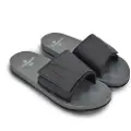 Brasileras Jay Badesandal