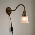 PR Home PR HomeVegglampe Emmi 34 cmMessingVegglamperFra Homeroom
