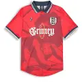 Grimey Saoirse Soccer Kortarmet T-skjorte