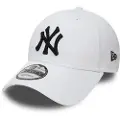 New Era 9FORTY League New York Yankees Kids Cap 12745556 białe YOUTH