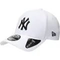 New Era 9TWENTY League Essentials New York Yankees Cap 60348840 białe OSFM
