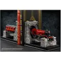 Noble Collection Hogwarts Express Bokstøttefigur