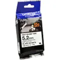 Brother HSe-211E - Svart på hvitt - Rull (0,52 cm x 1,5 m) 1 kassett(er) hengeboks - varmekrympetape - for P-Touch PT-D800, PT-E300, PT-E310, PT-E550, PT-P700, PT-P750, PT-P900, PT-P950