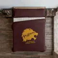 Play Fabrics Dynetrekk Med Knapper Gryffindor-verdier Til 105 Cm Seng 180x220 Cm