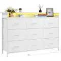 Vevor Kommode med 9 skuffer, høy kommode med stoffbeholder, garderobeskap med solid metallramme, LED-lys og innebygd stikkontakt, stoffoppbevaringstårn for soverom, gang, garderobe, hvit