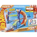 Hot Wheels Stunt Tracks Corkscrew Jump Champion