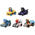 Hot Wheels Forundring Seksjon Av Fem Metallbiler Med Figurer Som Piloter