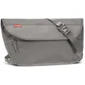 Chrome Simple Medium Messenger Bag 15l
