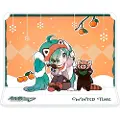 POPbuddies Hatsune Miku Og Rød Panda Vinterakrylfigur 11 Cm