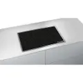 Bosch Serie | 6 PKC845FP1D - Keramisk komfyrtopp - 4 plater - Nisje - bredde: 78 cm - dybde: 50 cm - med pynt av rustfritt stål - svart/rustfritt stål