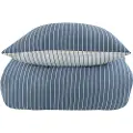 By Night Kreppet sengetøy - 150x210 cm - Stripete sengetøy i blått og hvitt - 2 i 1 design - sengesett i krepp