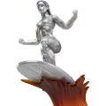 Hasbro De Fantastiske Fire Marvel-legender Sølv First Steps-surferfigur 15 Cm