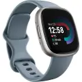 Fitbit Versa 4 - 40 mm - platina - smartklokke med bånd - fosseblå - båndbredde: S/L - NFC, Bluetooth