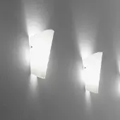 Selene Bloom vegglampe i glass, sølv