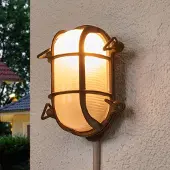 MORETTI Utendørs vegglampe oval Bengt messing-antikk/opal