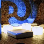 Newgarden Cuby LED-dekorativ lampe med kabel, 40x40cm