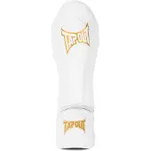 TAPOUT Par Correy Leggskinner