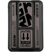 Usorteret SKINARMA Kira Kobai lommebok Mag-Charge Grip Stand gunmetal