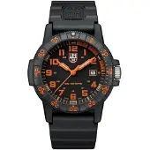 Luminox Xs.0329 44mm 10atm Quartz Analogical Klokke