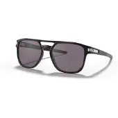 Oakley Mann Latch Beta Solbriller