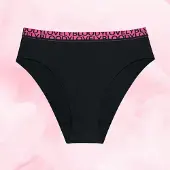 Libresse Menstruser i modellen High Leg Light – beskyttelse i opptil 12 timer