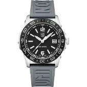 Luminox Xs.ca22m 44mm 20atm Quartz Analogical Klokke