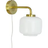Dyberg Larsen , Arp vegglampe, messingfarget, bredde 15 cm