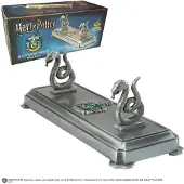 Noble Collection Tryllestav Stativ Slytherin 20 Cm