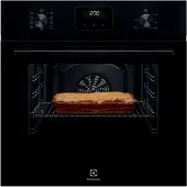 Electrolux 300 SurroundCook Varmluftsovn COB410K