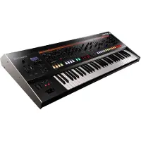Roland Jupiter-X Synthesizer med 61 Tangenter