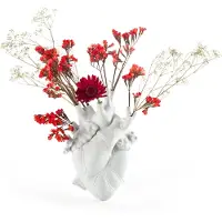 Seletti -vase «Love in Bloom», hvit, hjerteformet, porselen