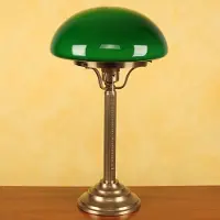 BERLINER MESSINGLAMP Bordlampe Hari i messing med grønn skjerm
