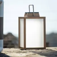 LES JARDINS Tradition LED-solcellelykt i teak Høyde 40 cm