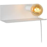 Lucide Sebo - hvit vegglampe i metall med hylle