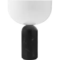 New Works batteridrevet bordlampe Kizu, svart, høyde 24 cm
