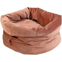 Designed By Lotte Fluco Katteseng