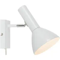 Markslöjd Vegglampe Metro, hvit, med kabel og støpsel
