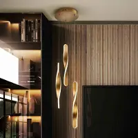 Schuller Valencia LED-pendellampe Twist, 3-l. Aluminium, metall, akryl, gullfarget