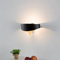 Selene Designervegglampe i svart og gull Scudo LED