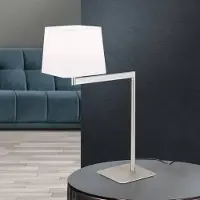Orion Carlton bordlampe i tekstil, matt nikkel