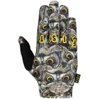 Fist Owls That Hansker