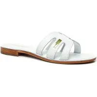 Les tropéziennes Damia Sandaler