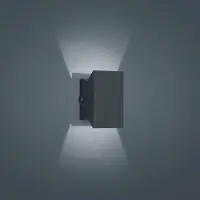 HELESTRA Free utendørs. LED-vegglampe, grafitt