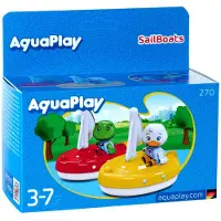 Aquaplay 2 Sailboats + 2 Figures