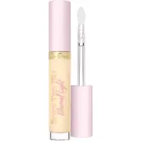 Too Faced Born This Way Ethereal Light Concealer Vanilla Wafer