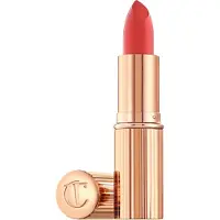 Charlotte Tilbury K.I.S.S.I.N.G Coral Kiss