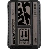 Usorteret SKINARMA Kira Kobai lommebok Mag-Charge Grip Stand gunmetal